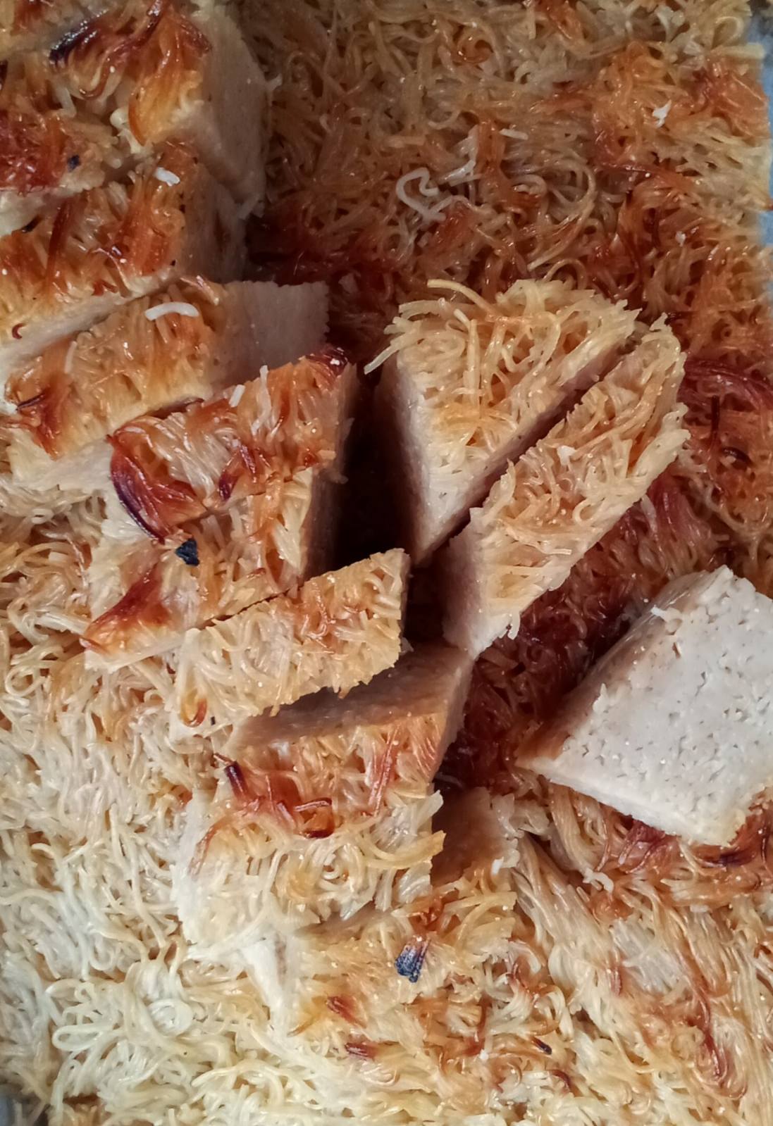 စမိုင်ရွှေကြည်