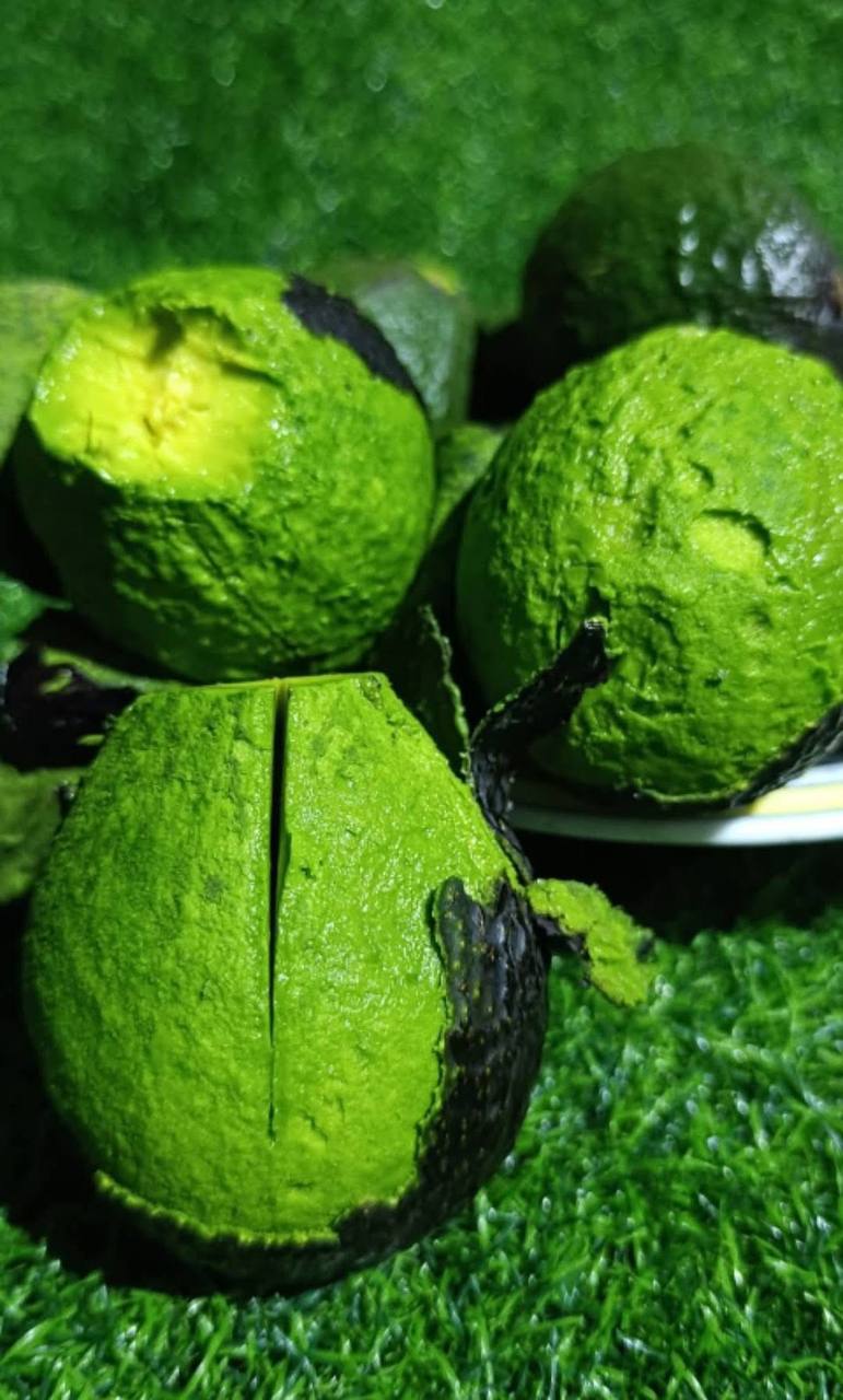 အမရာ Hass ထောပတ်သီး